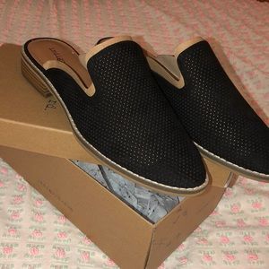 Indigo rd. Slip on shoes